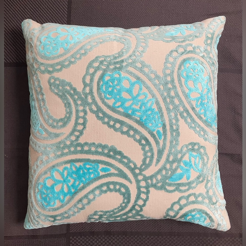 Turquoise Decorative Pillow with Texture l 22”x22”